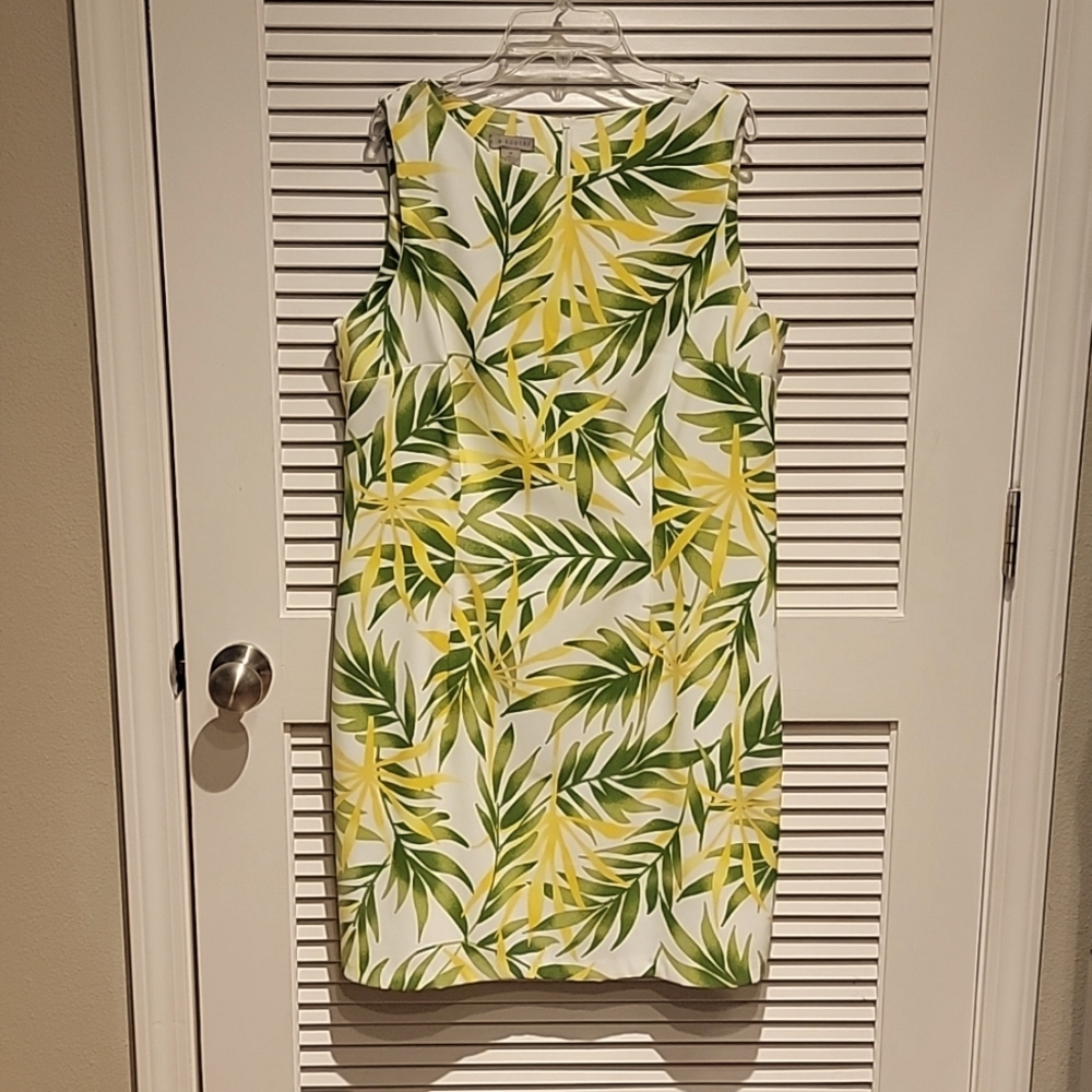 🍀 Kim Rogers Sleevless Dress